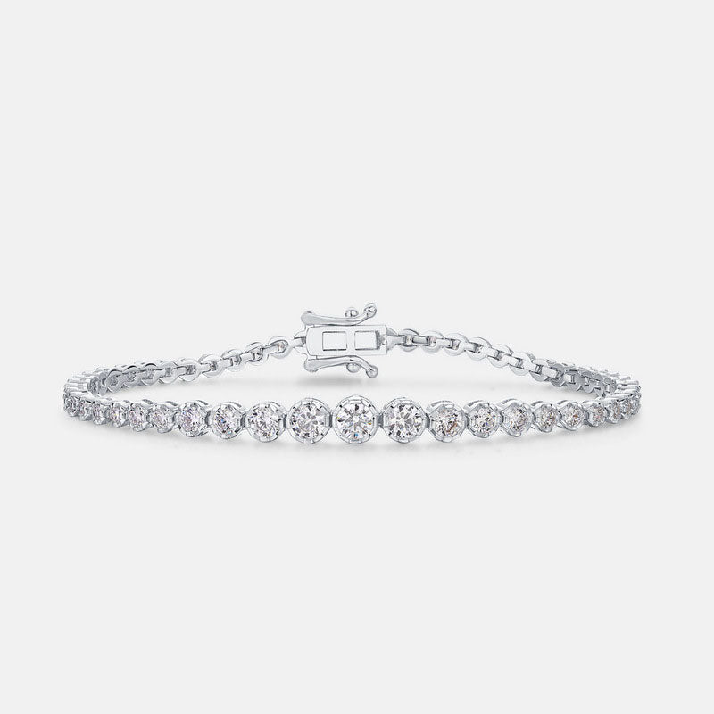 Diamond Studded Moissanite Bracelet