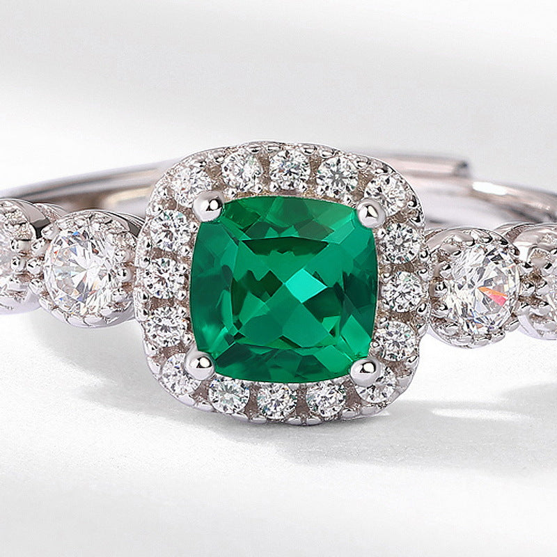 Emerald Diamond  Ring