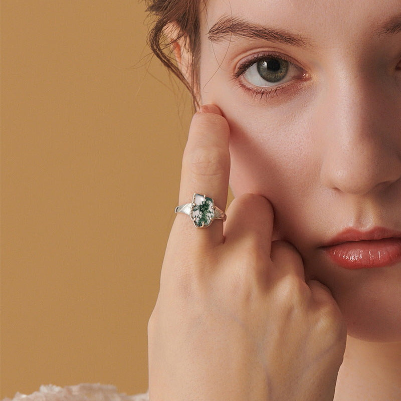 Irregular Green Moss Ring