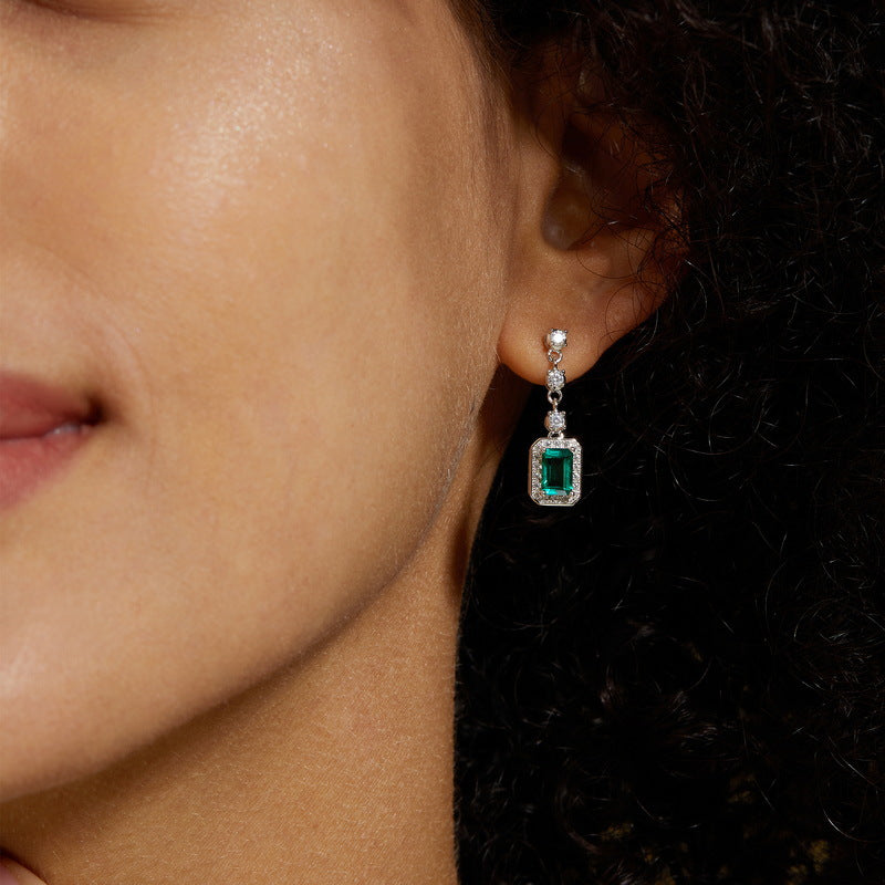 Quadrangle Emerald Earring