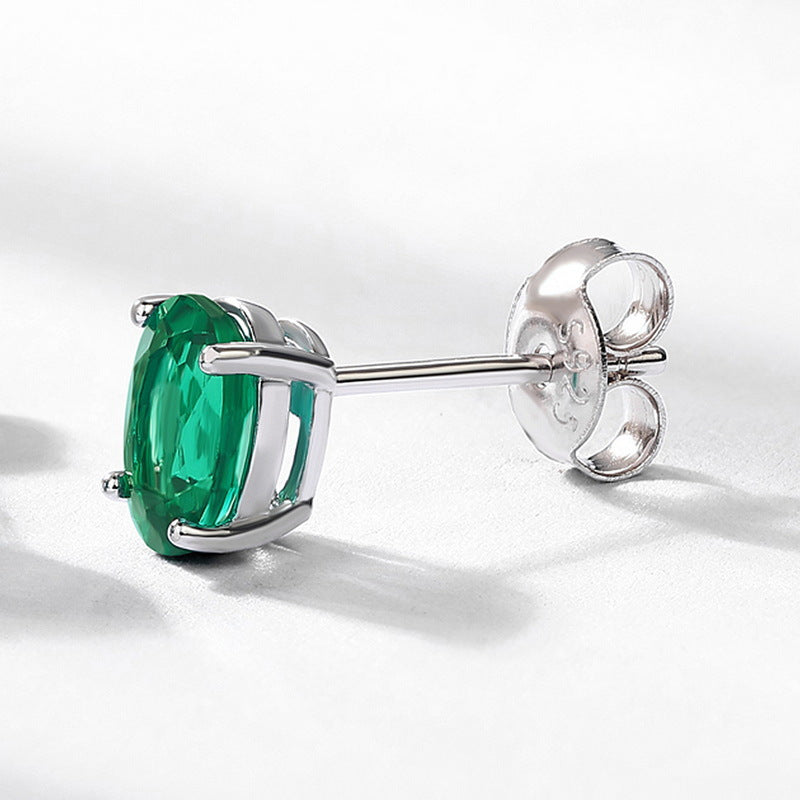 Round Emerald Earring