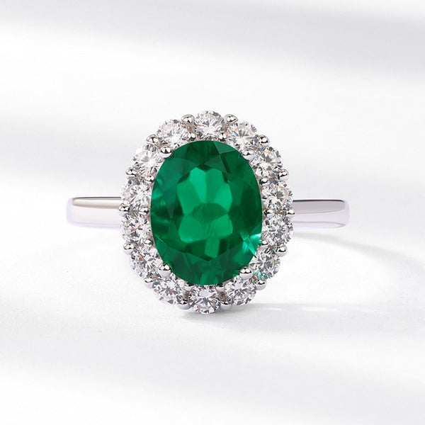 Oval Emerald Ring