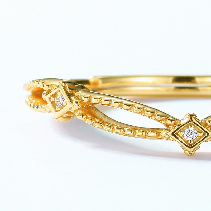 V-Shaped Hollow Diamond Ring